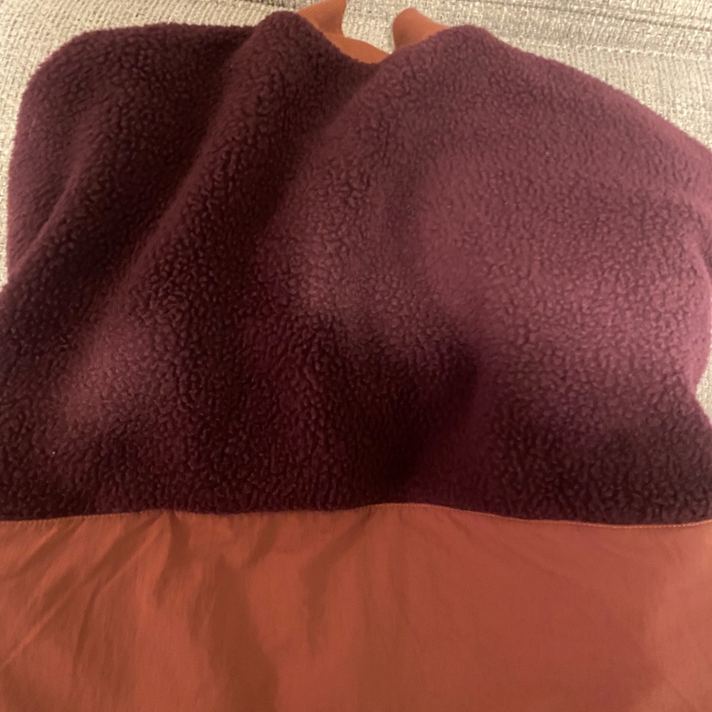 Fabletics sweater - Picture 6 of 13
